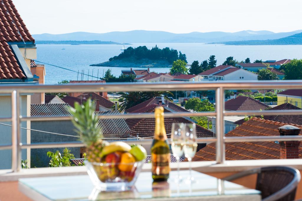 Villa Zdenka Pakostane Bagian luar foto